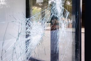 How to Get a Glass Replacement for a Broken Window